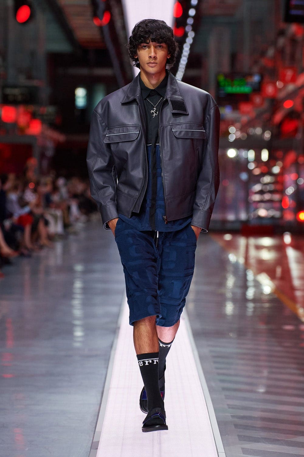 Ferrari First Fashion Show Primavera Verano 2022 por RUNWAY REVISTA