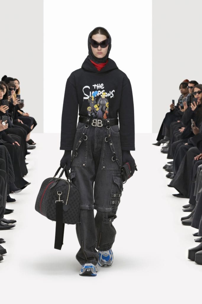 Cloni Balenciaga Primavera Estate 2022 di RUNWAY MAGAZINE