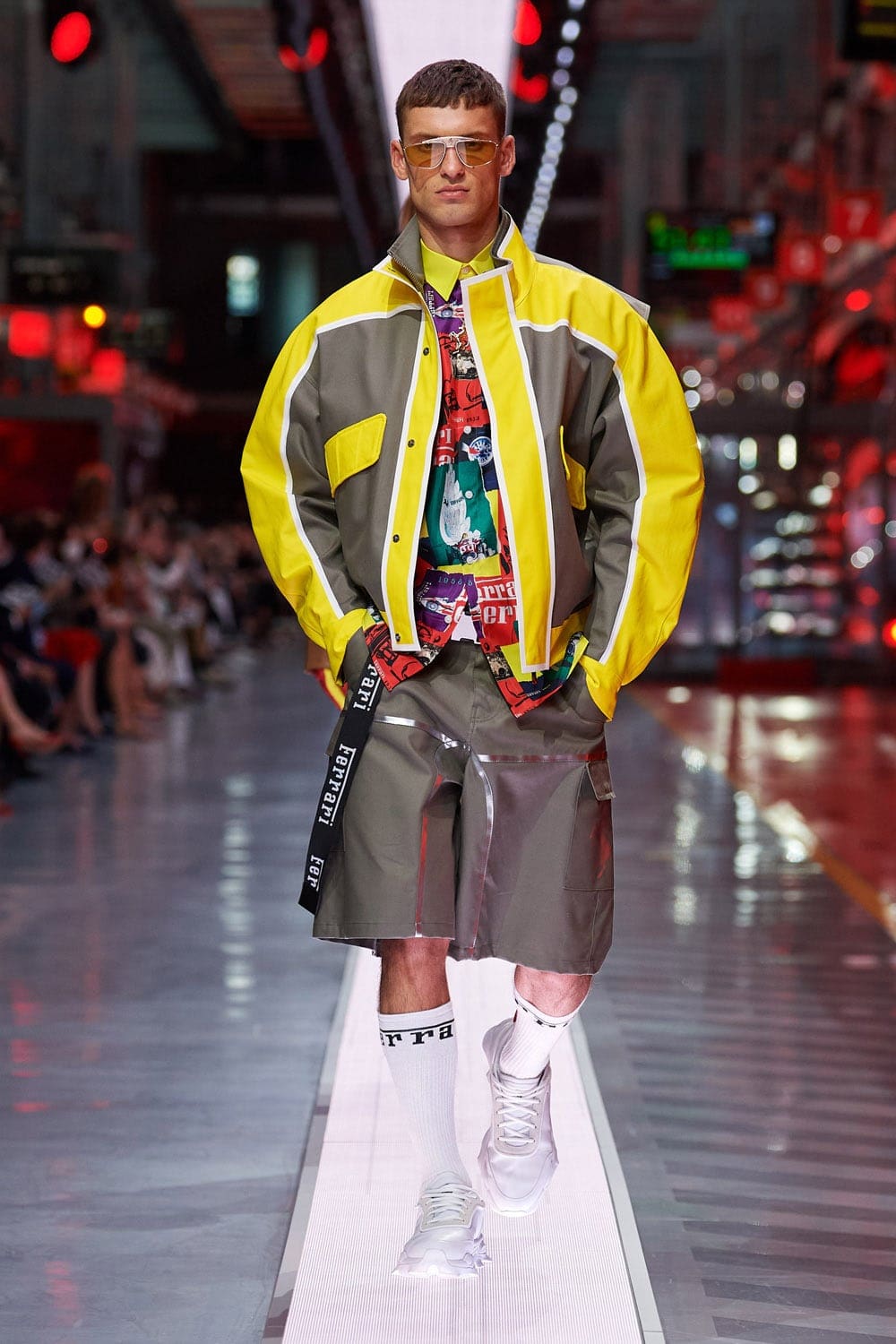Ferrari First Fashion Show Primavera Verano 2022 por RUNWAY REVISTA