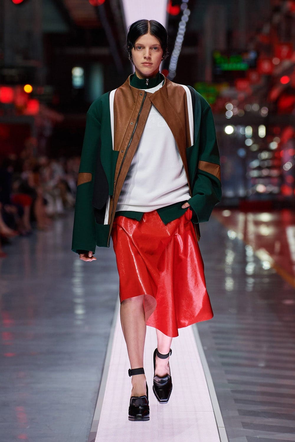 Ferrari First Fashion Show Primavera Verano 2022 por RUNWAY REVISTA