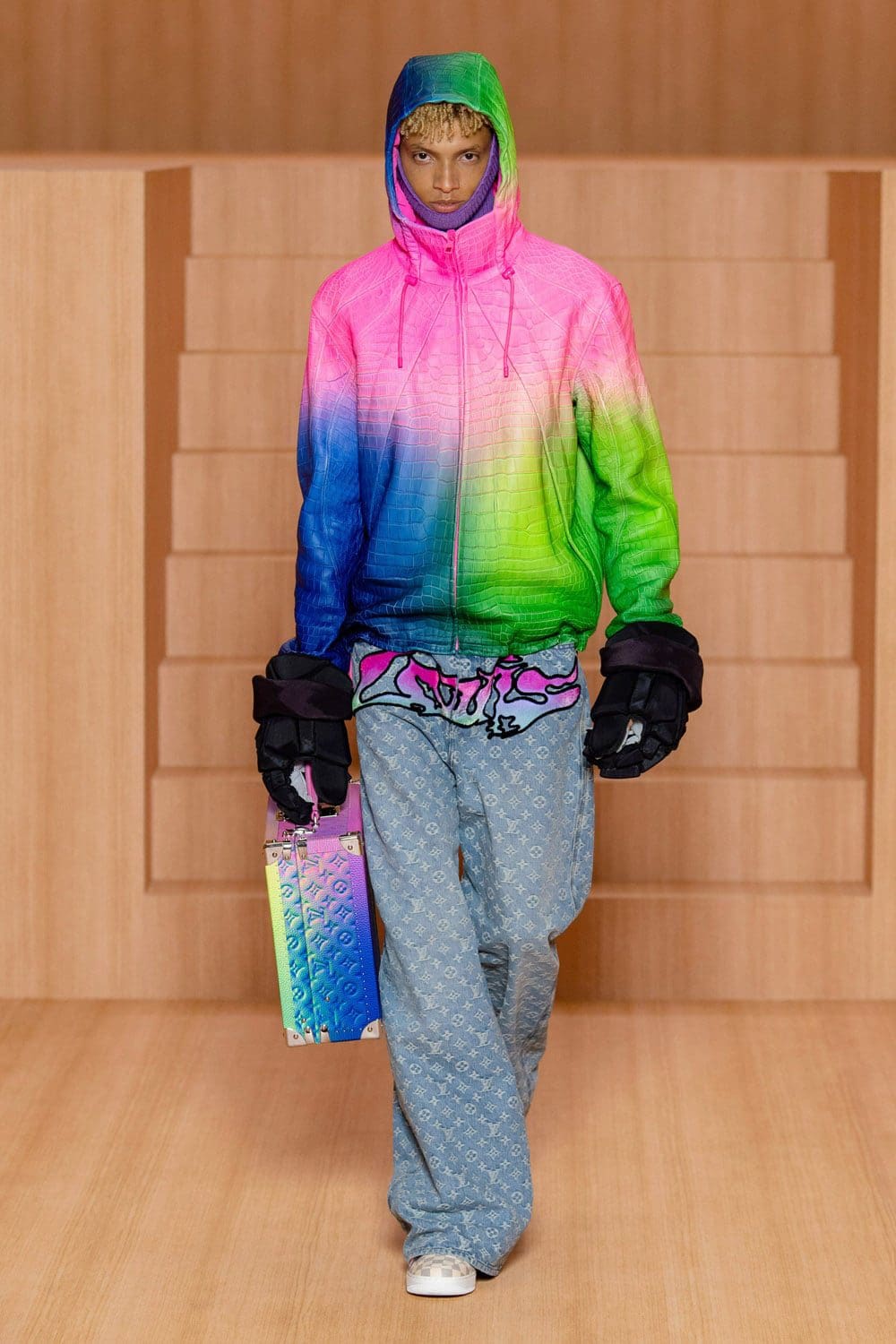 Louis Vuitton Spring Summer 2022 Men by RUNWAY MAGAZINE