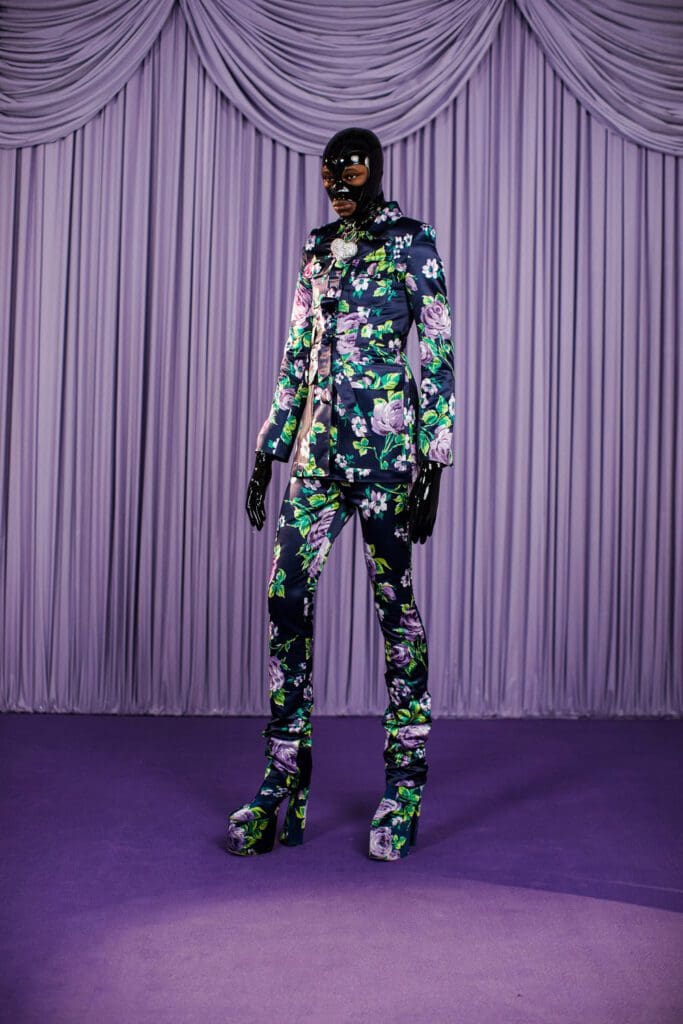 Richard Quinn Fall Winter 2021-2022 by RUNWAY MAGAZINE