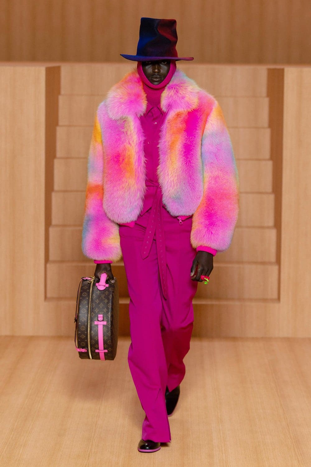 Louis Vuitton Spring Summer 2022 Men by RUNWAY MAGAZINE