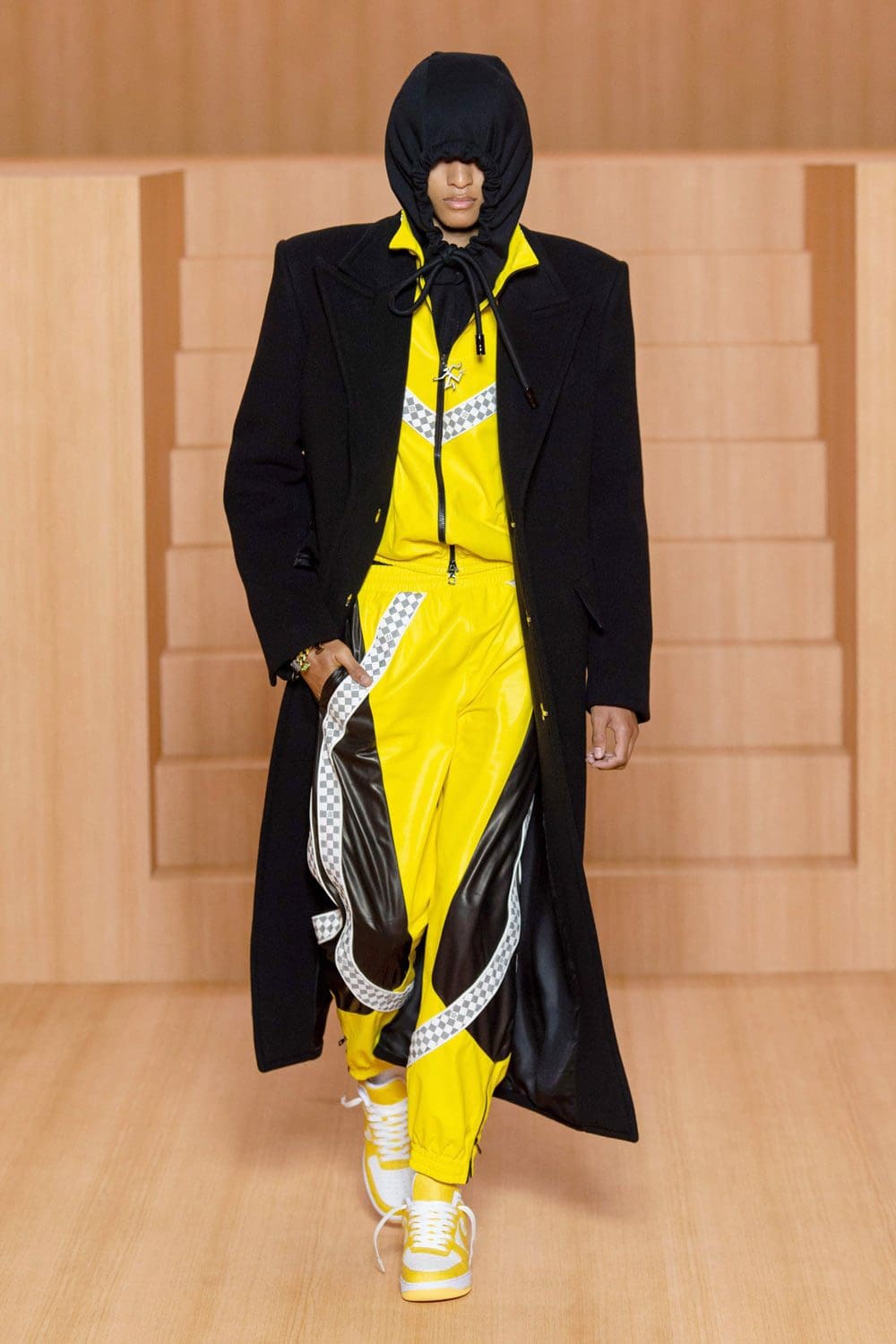 Louis Vuitton Spring Summer 2022 Men by RUNWAY MAGAZINE