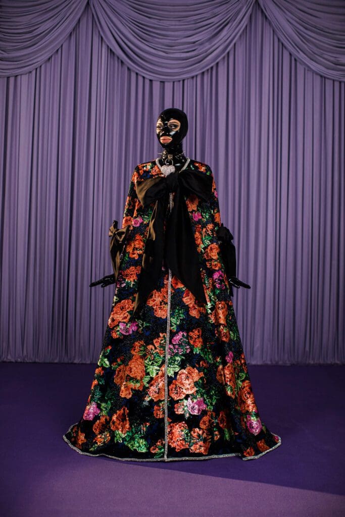 Richard Quinn Fall Winter 2021-2022 by RUNWAY MAGAZINE