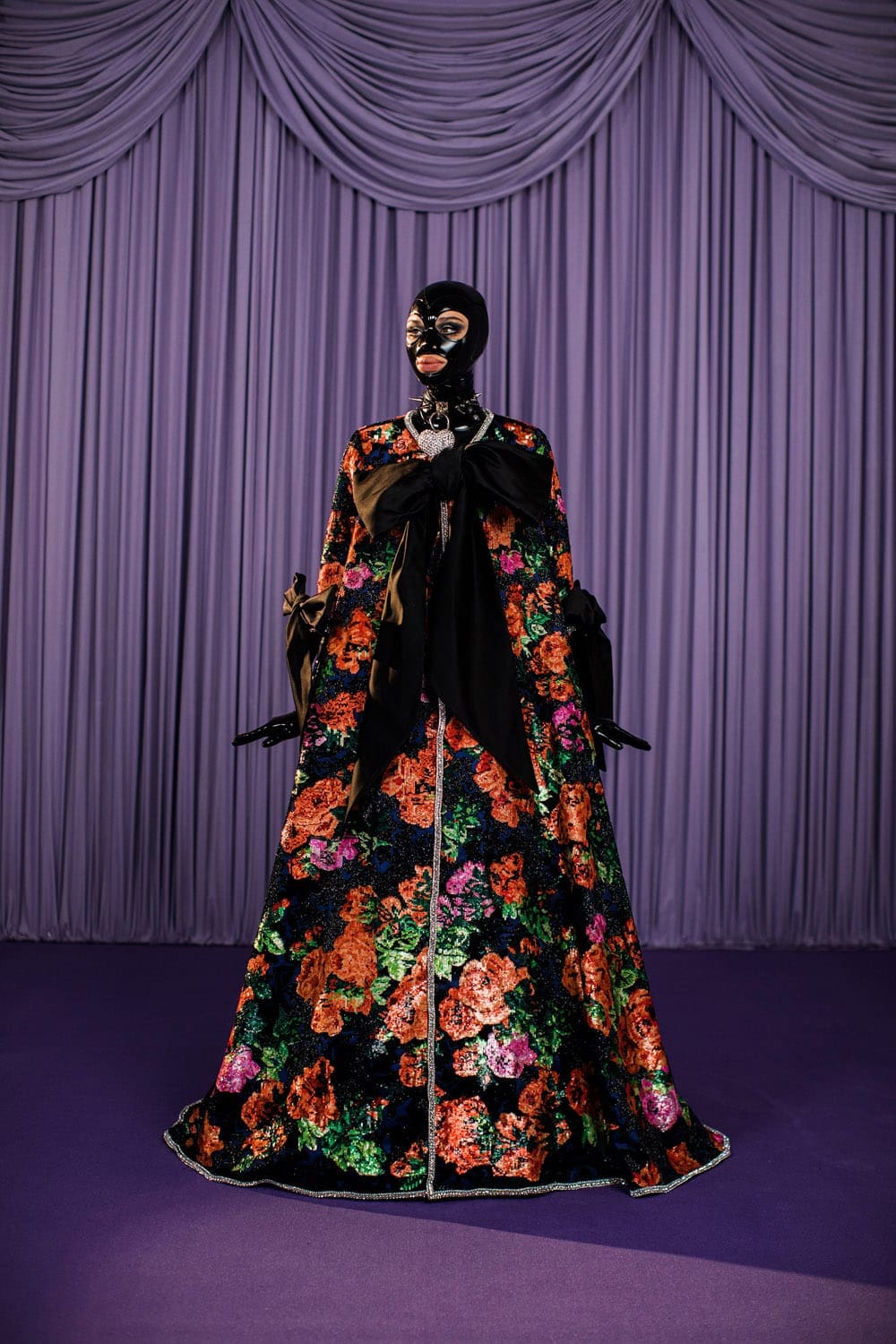 Richard Quinn Automne Hiver 2021-2022 par RUNWAY MAGAZINE