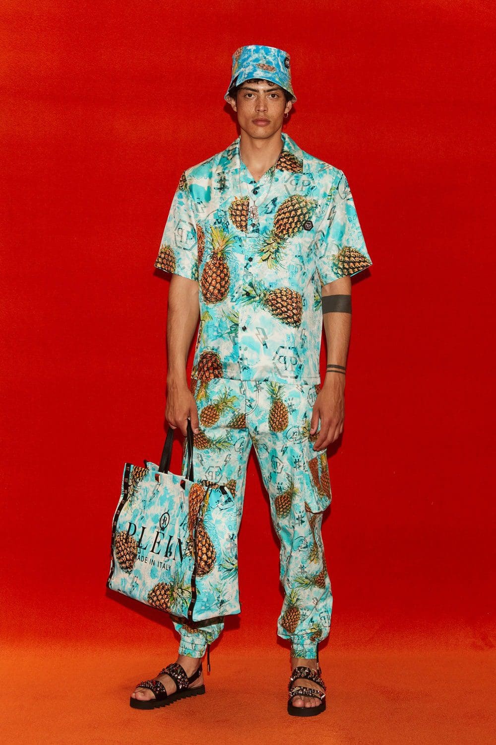 Philipp Plein 2022春夏 RUNWAY 杂志