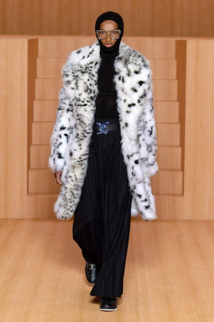 Louis Vuitton Spring Summer 2022 Men by RUNWAY MAGAZINE