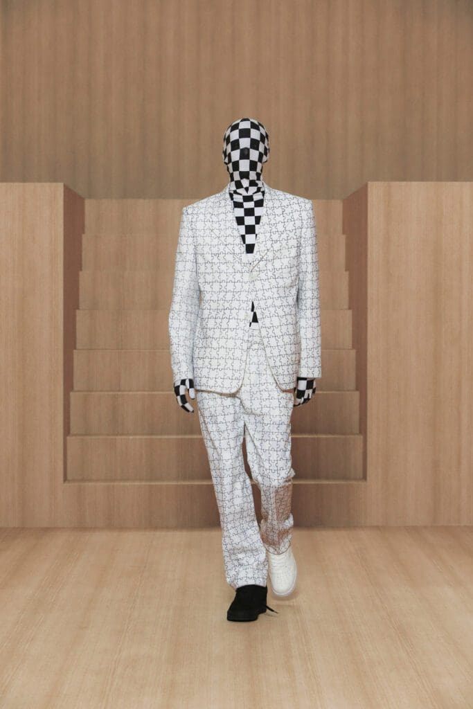 Louis Vuitton Spring Summer 2022 Men by RUNWAY MAGAZINE