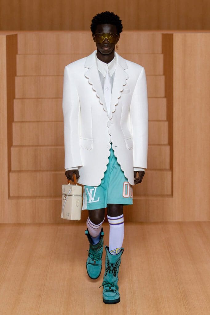 Louis Vuitton Spring Summer 2022 Men by RUNWAY MAGAZINE