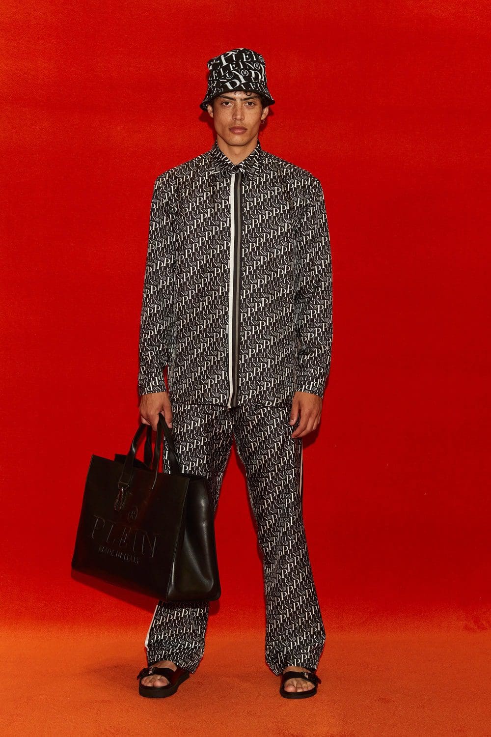 Philipp Plein 2022春夏 RUNWAY 杂志