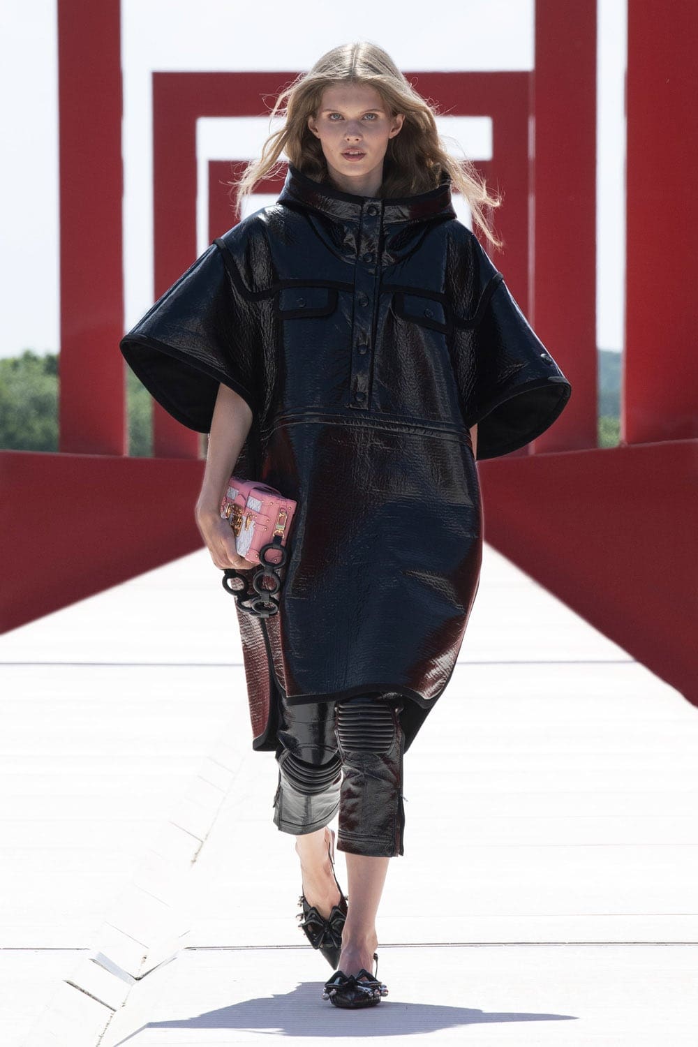 Louis Vuitton Cruise 2022 Resort by RUNWAY MAGAZINE