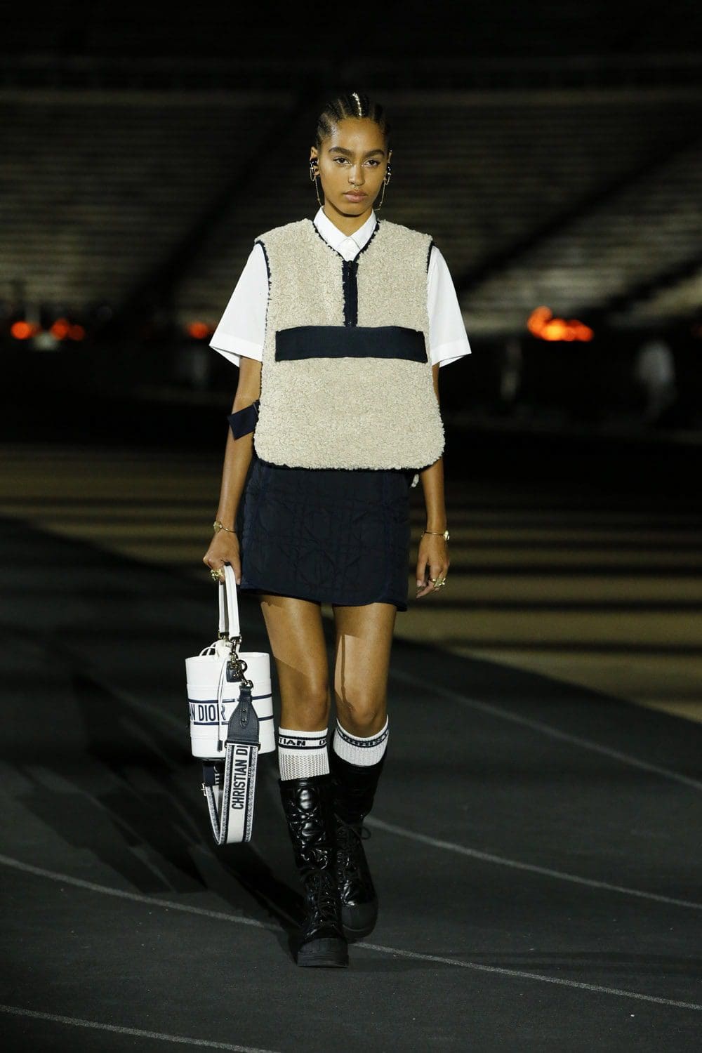 Dior Cruise 2022 Resort por RUNWAY MAGAZINE