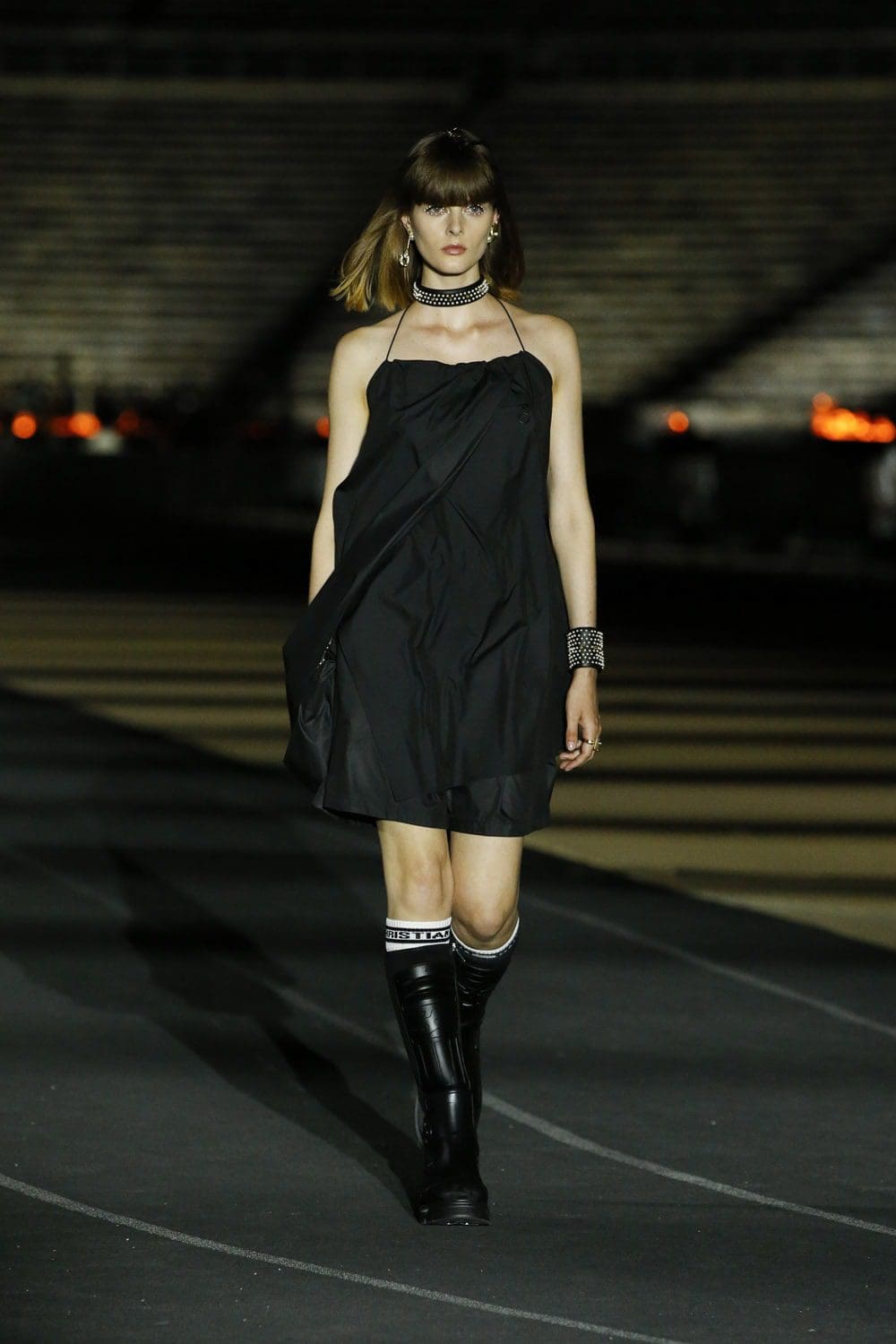 Dior Cruise 2022 Resort por RUNWAY MAGAZINE