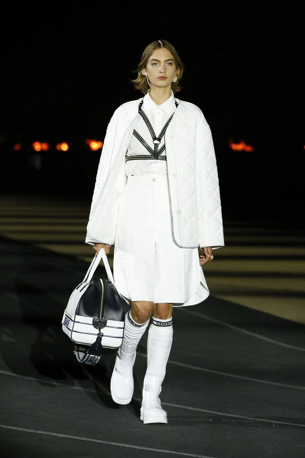 Dior Cruise 2022 Resort por RUNWAY MAGAZINE