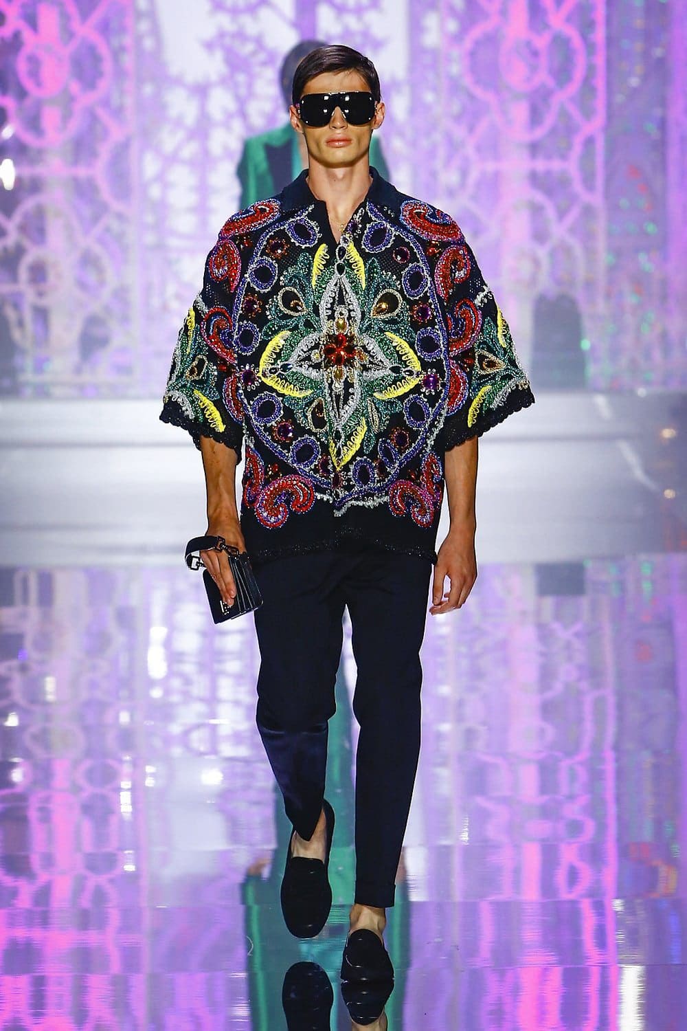 Dolce Gabbana Uomo Primavera Estate 2022 Light Therapy by RUNWAY MAGAZINE