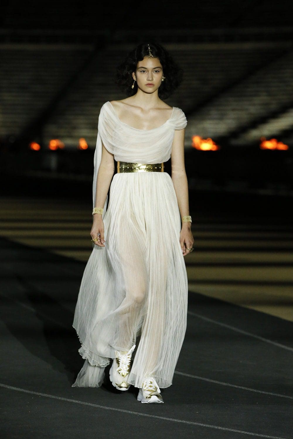 Dior Cruise 2022 Resort por RUNWAY MAGAZINE