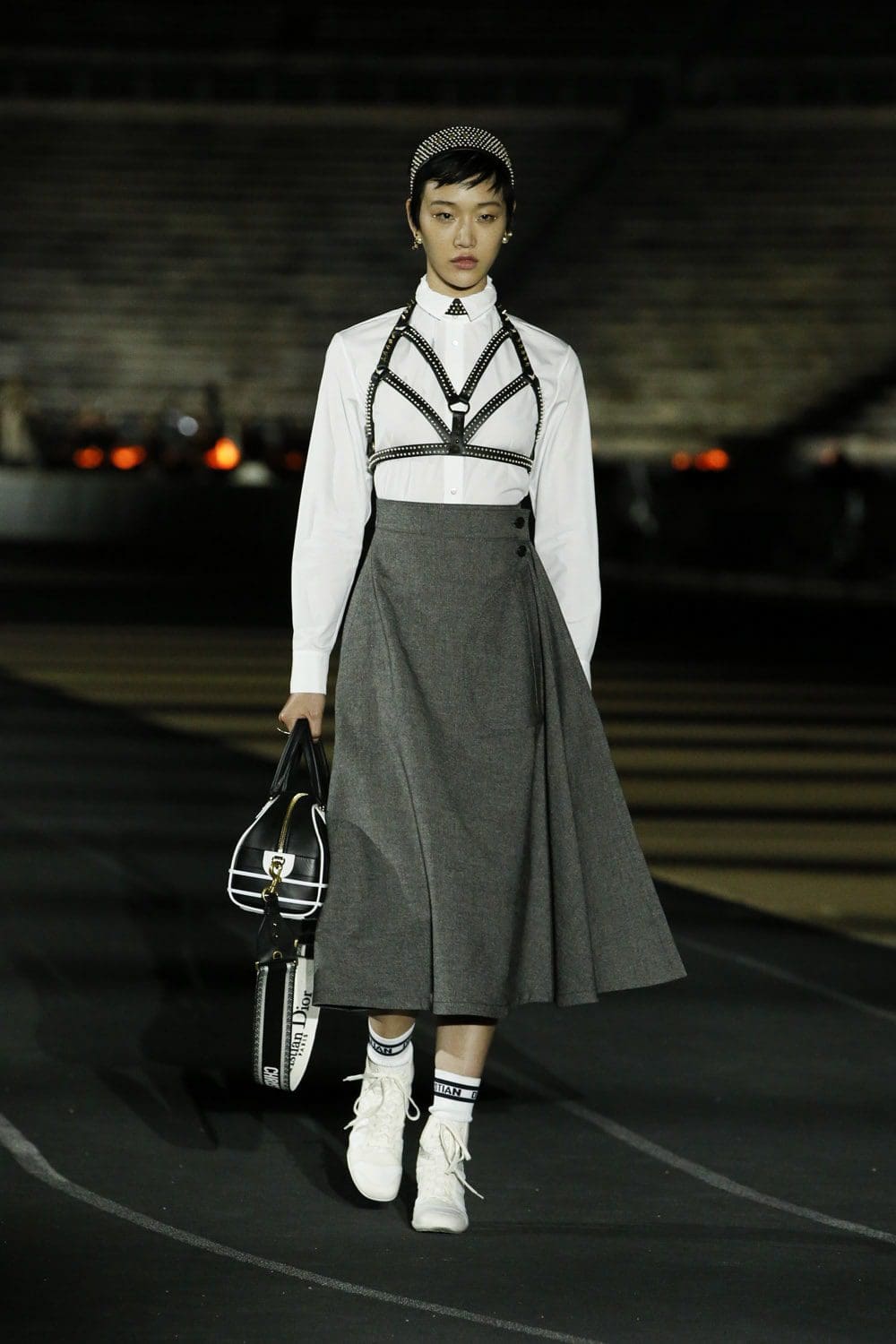 Dior Cruise 2022 Resort por RUNWAY MAGAZINE