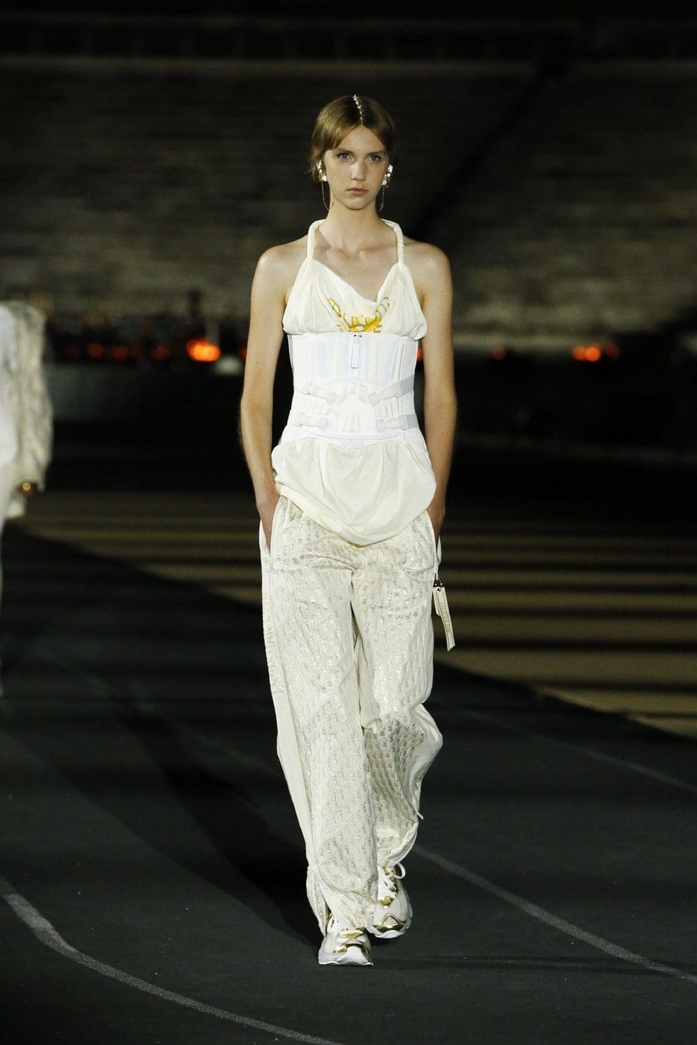 Dior Cruise 2022 Resort por RUNWAY MAGAZINE
