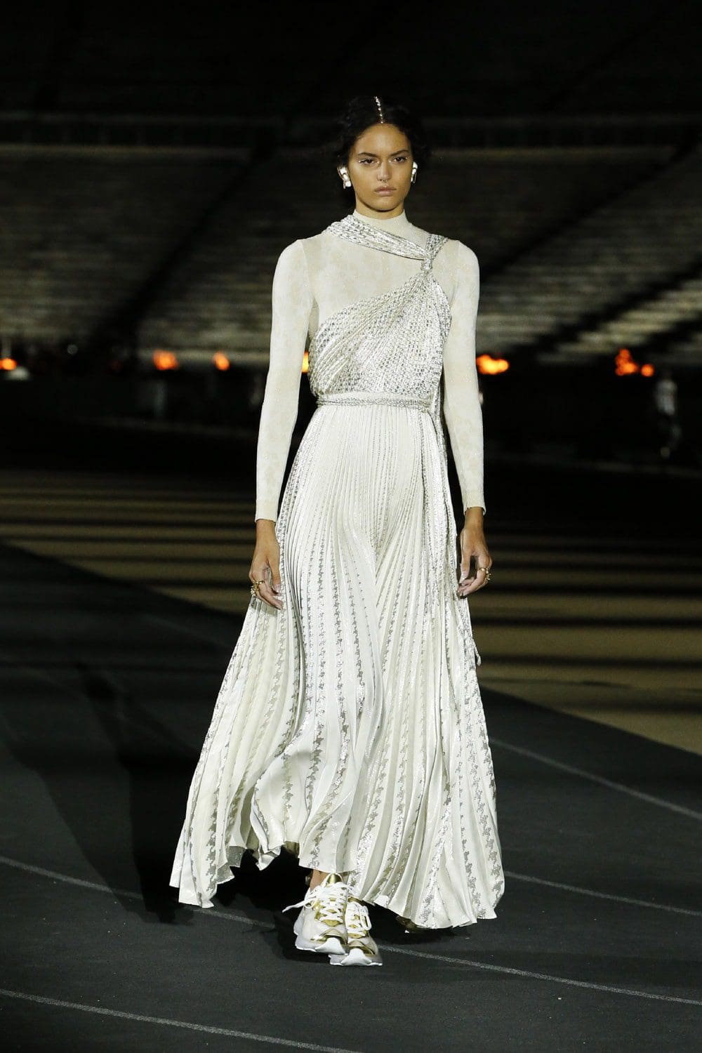 Dior Cruise 2022 Resort por RUNWAY MAGAZINE