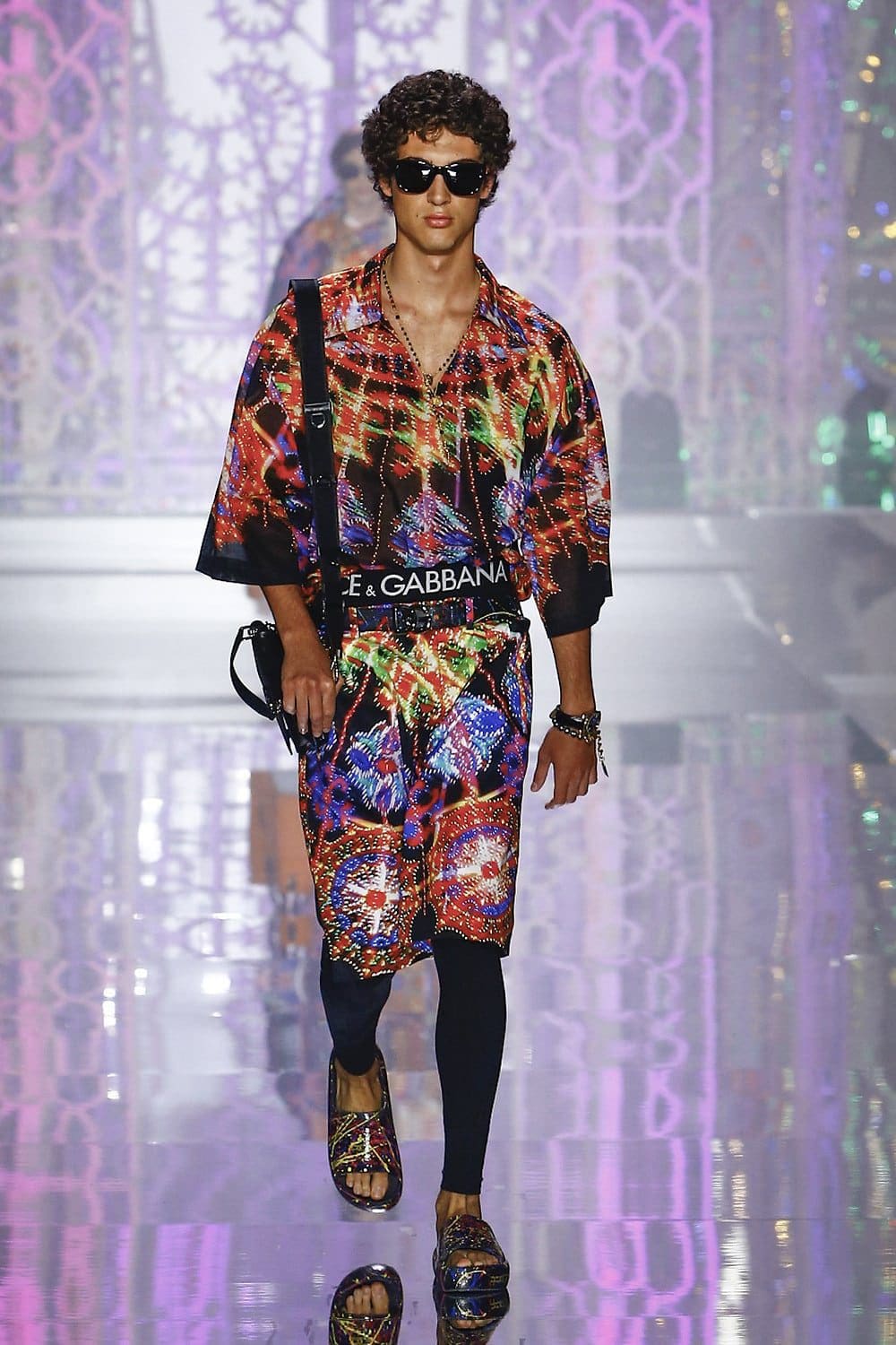 Dolce Gabbana Uomo Primavera Estate 2022 Light Therapy by RUNWAY MAGAZINE