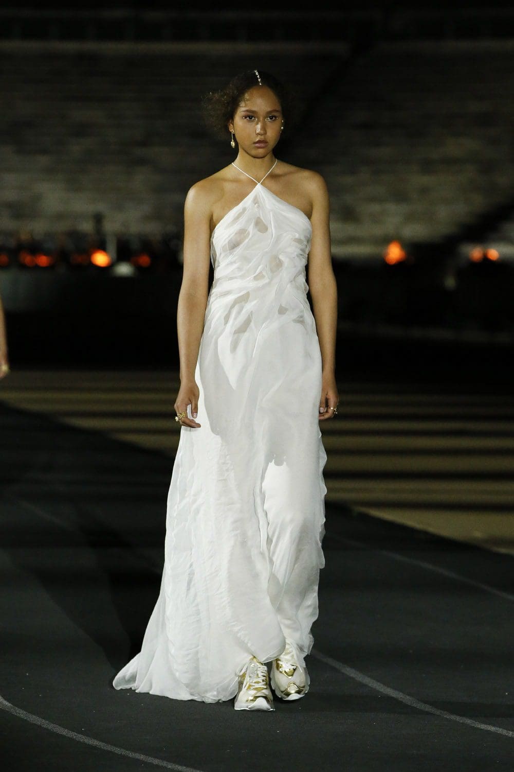 Dior Cruise 2022 Resort por RUNWAY MAGAZINE