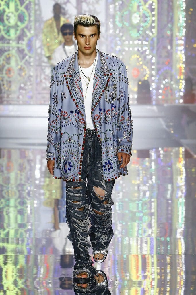 Dolce Gabbana Men Spring Summer 2022 Light Therapy by RUNWAY MAGAZINE