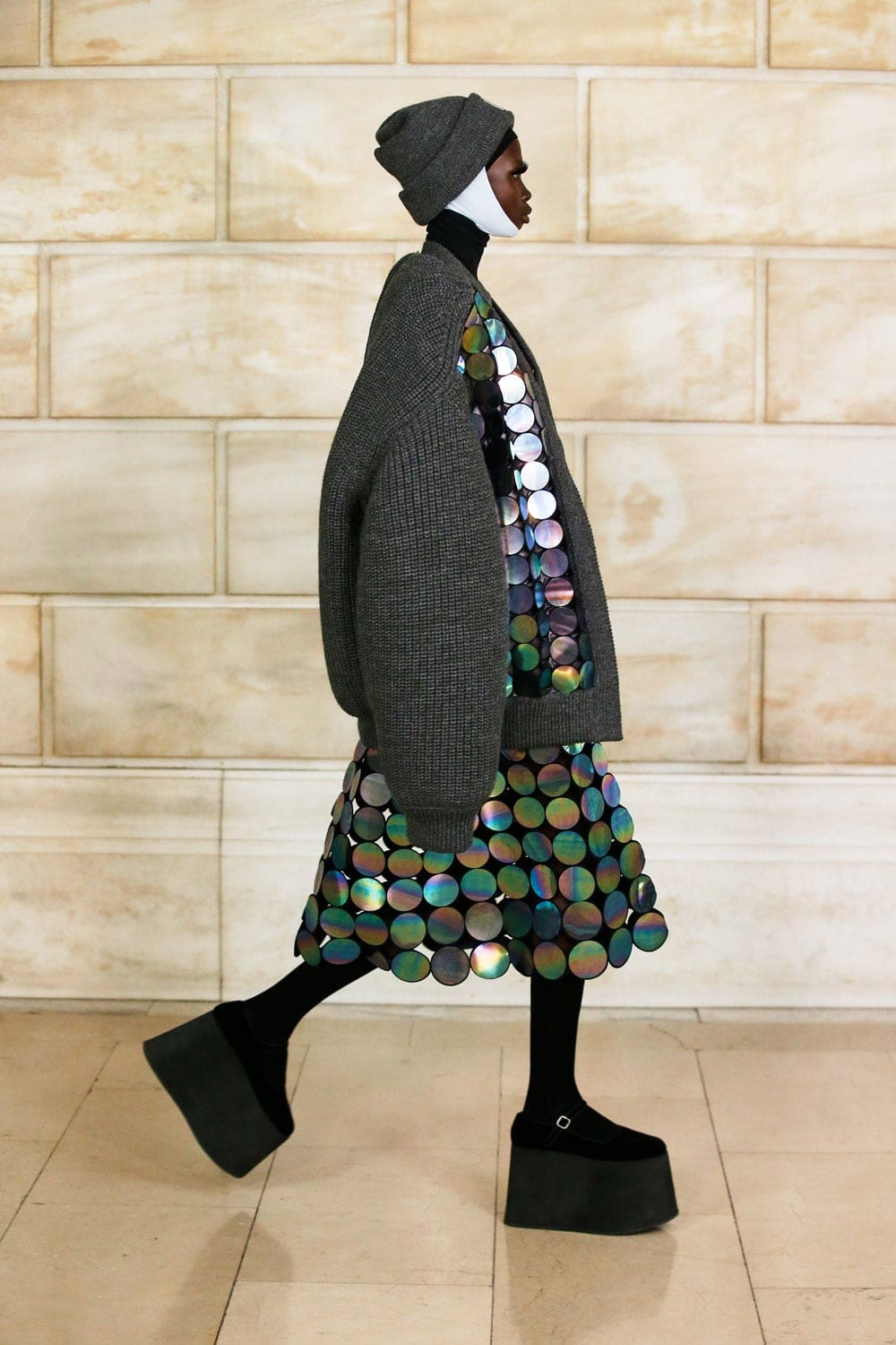Marc Jacobs Automne Hiver 2021-2022 par RUNWAY MAGAZINE