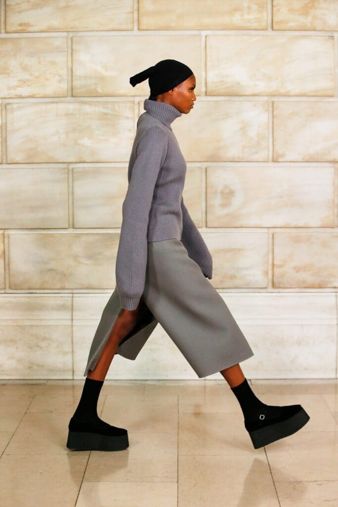 Marc Jacobs Fall Winter 2021-2022 by RUNWAY MAGAZINE