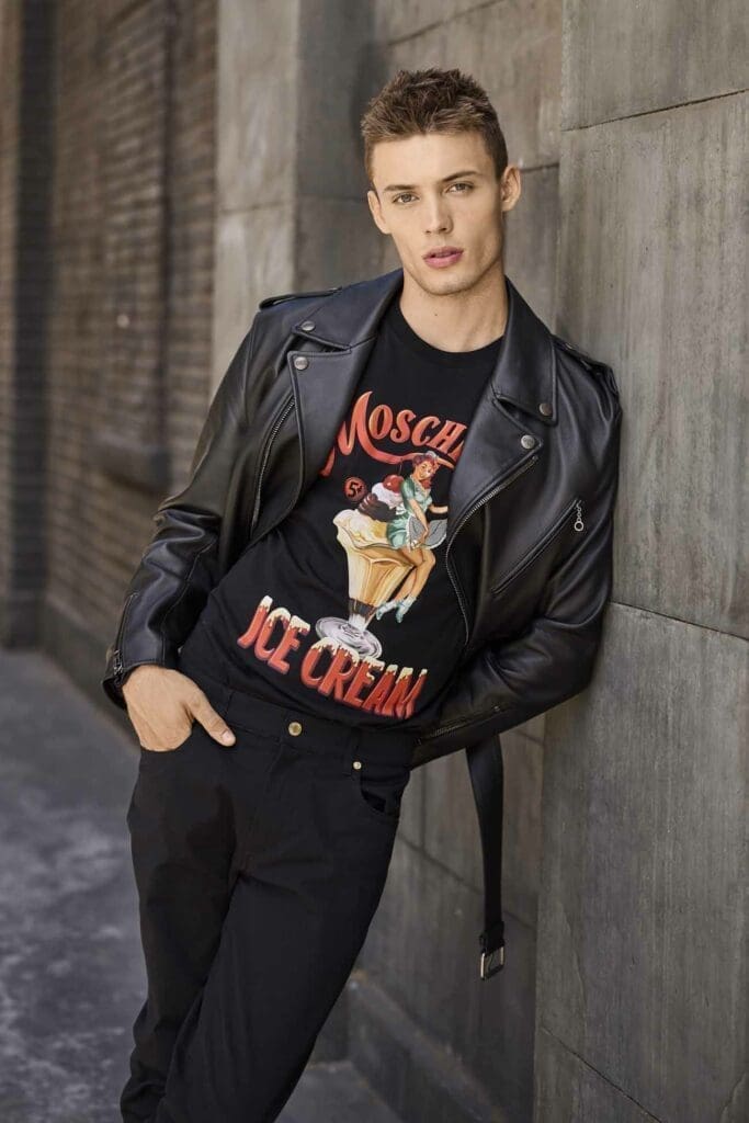 Moschino Spring Summer 2022 Men and Moschino Cruise 2022 Resort by RUNWAY MAGAZINE