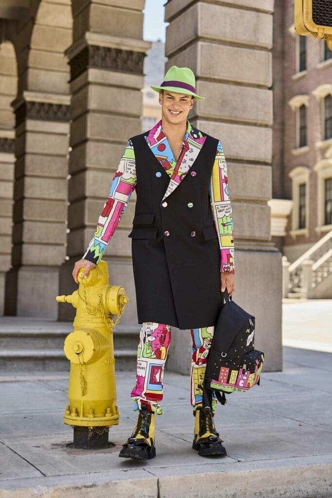 Moschino Spring Summer 2022 Men and Moschino Cruise 2022 Resort by RUNWAY MAGAZINE