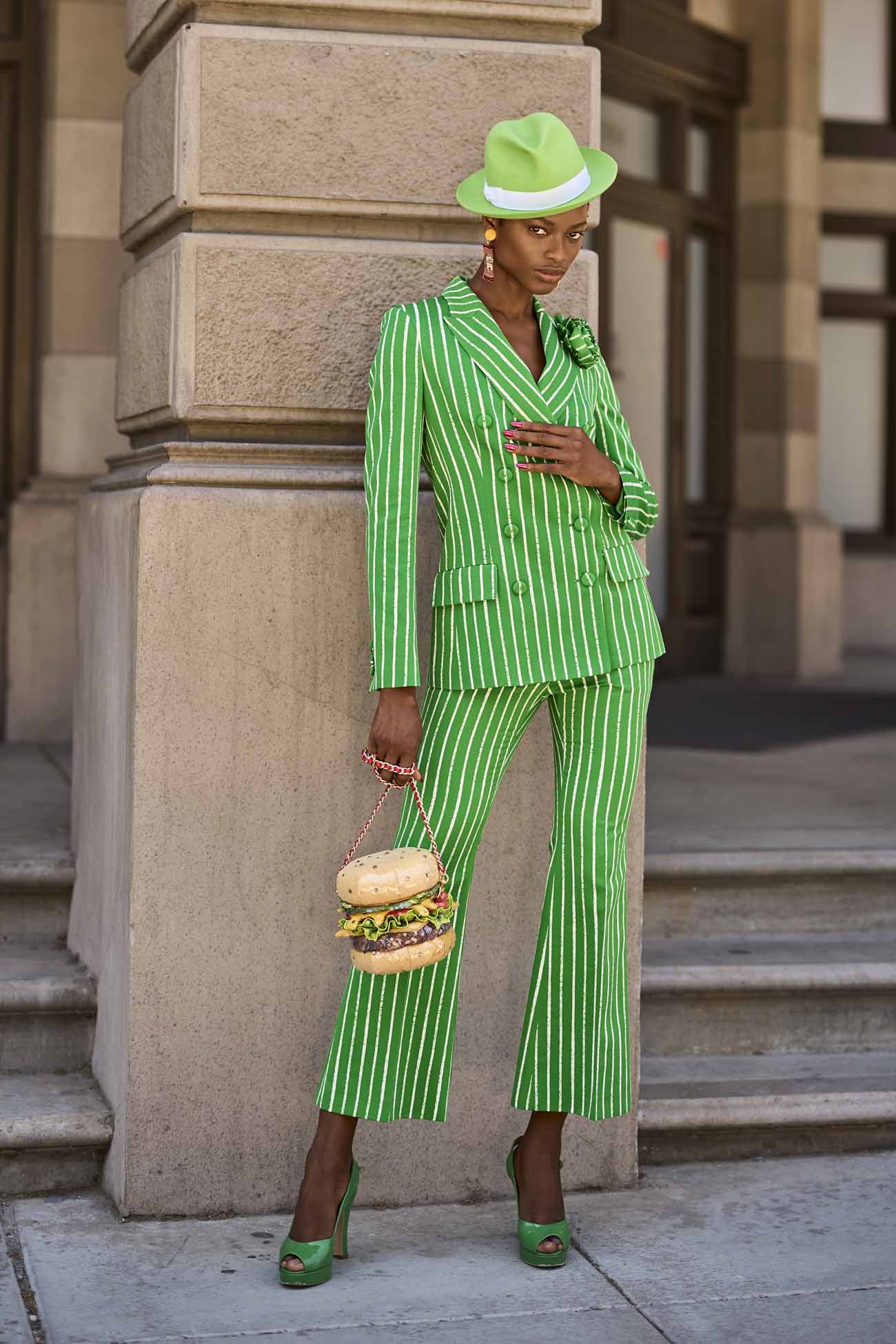 Moschino Spring Summer 2022 Men et Moschino Cruise 2022 Resort by RUNWAY MAGAZINE