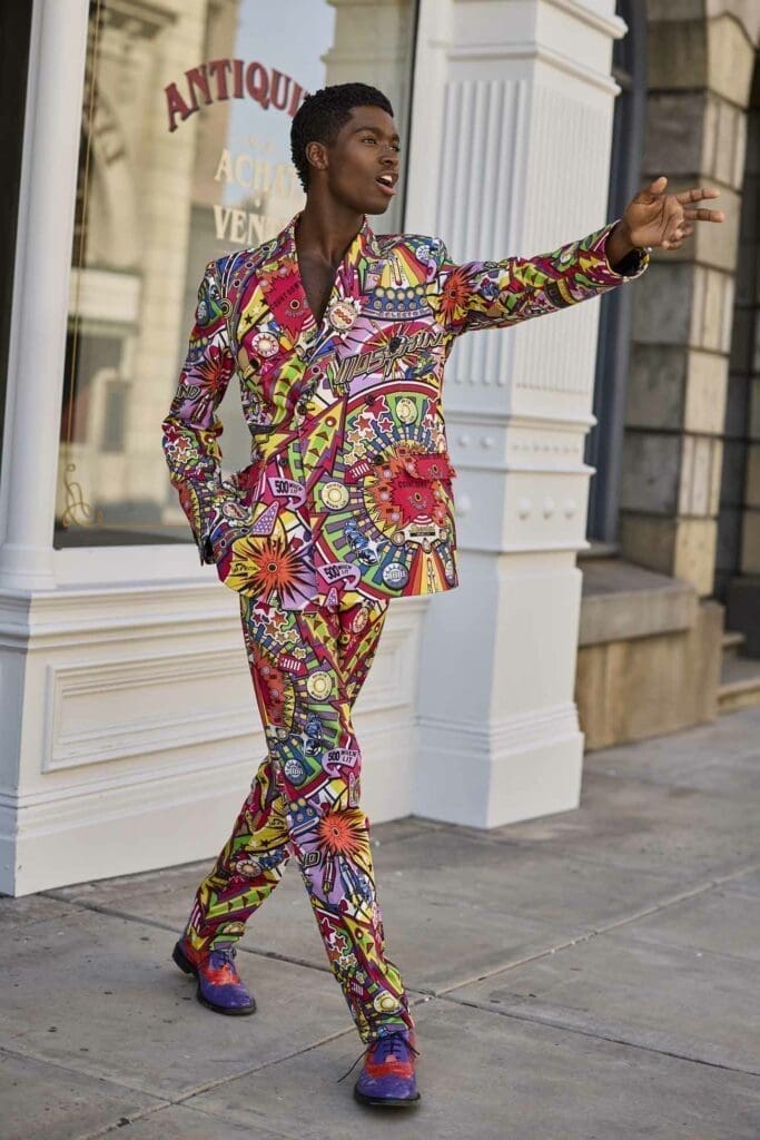Moschino Spring Summer 2022 Men and Moschino Cruise 2022 Resort by RUNWAY MAGAZINE