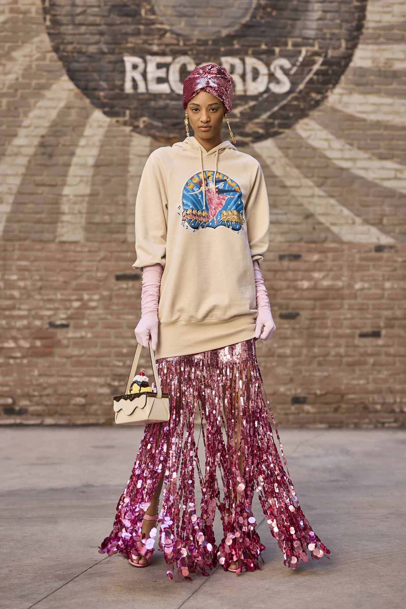Moschino Spring Summer 2022 Men et Moschino Cruise 2022 Resort by RUNWAY MAGAZINE