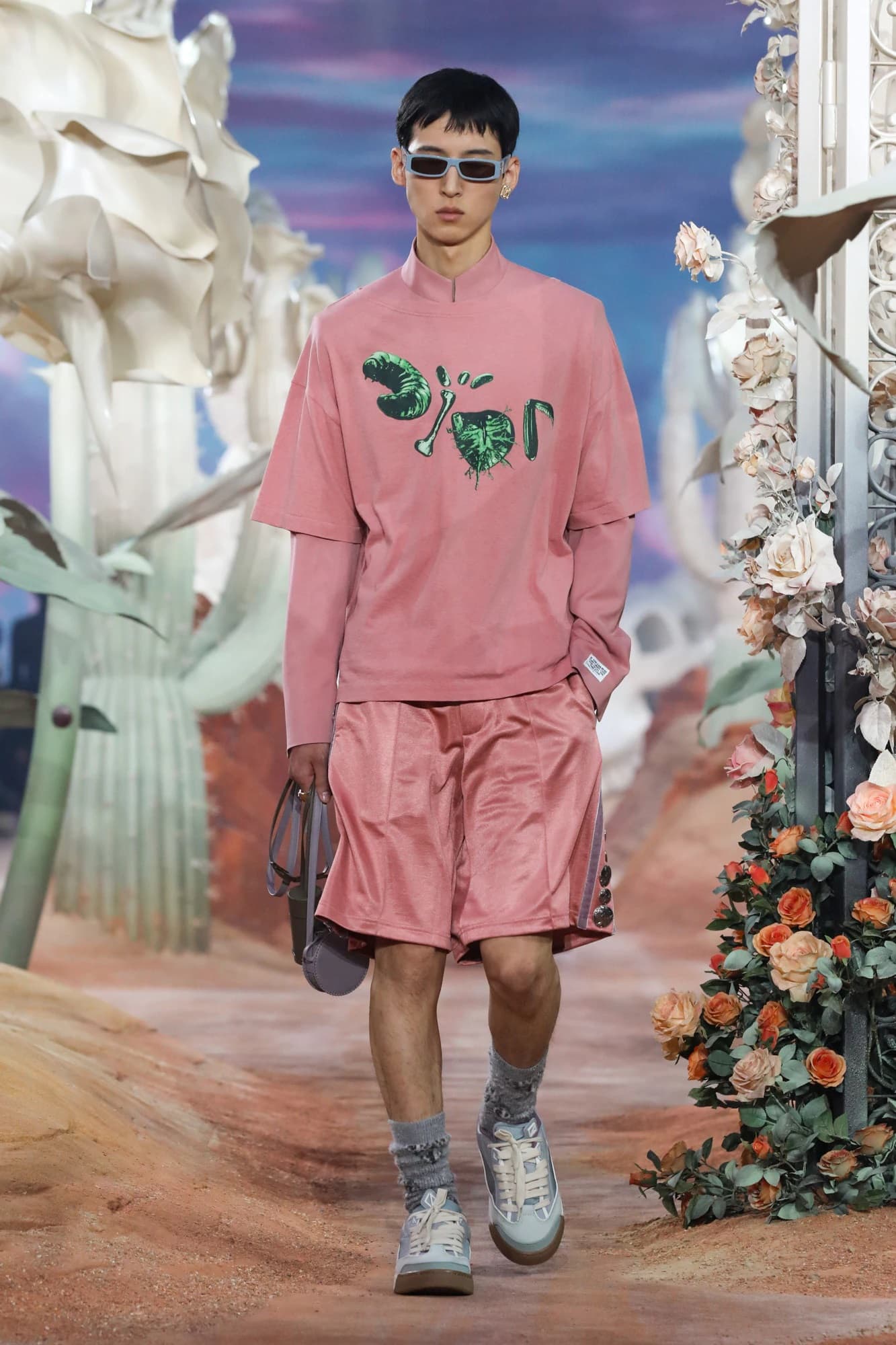 ディオール春夏2022年メンズ RUNWAY マガジン