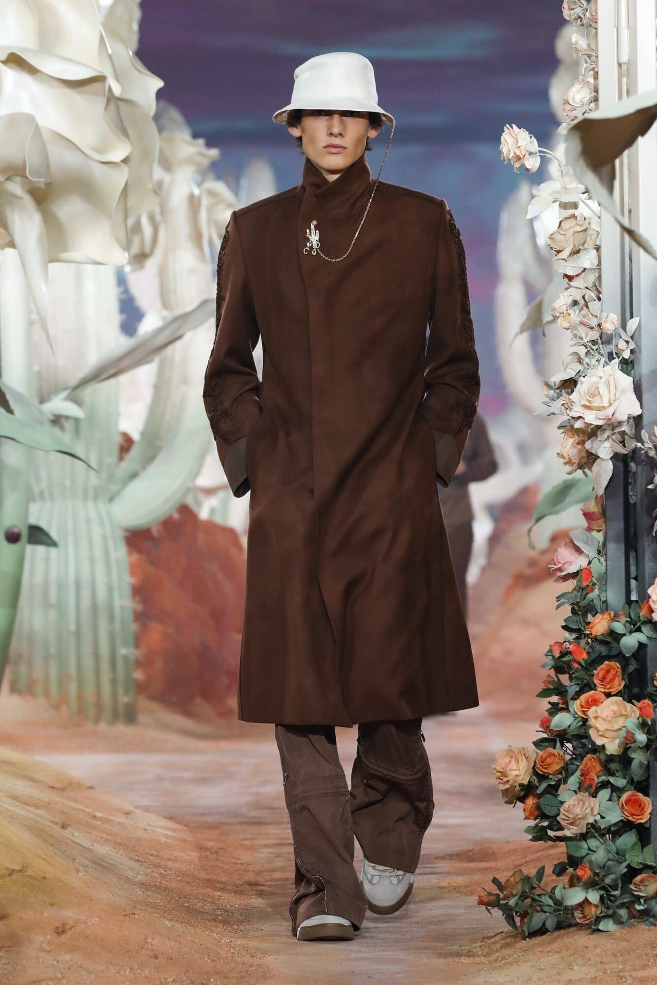 ディオール春夏2022年メンズ RUNWAY マガジン