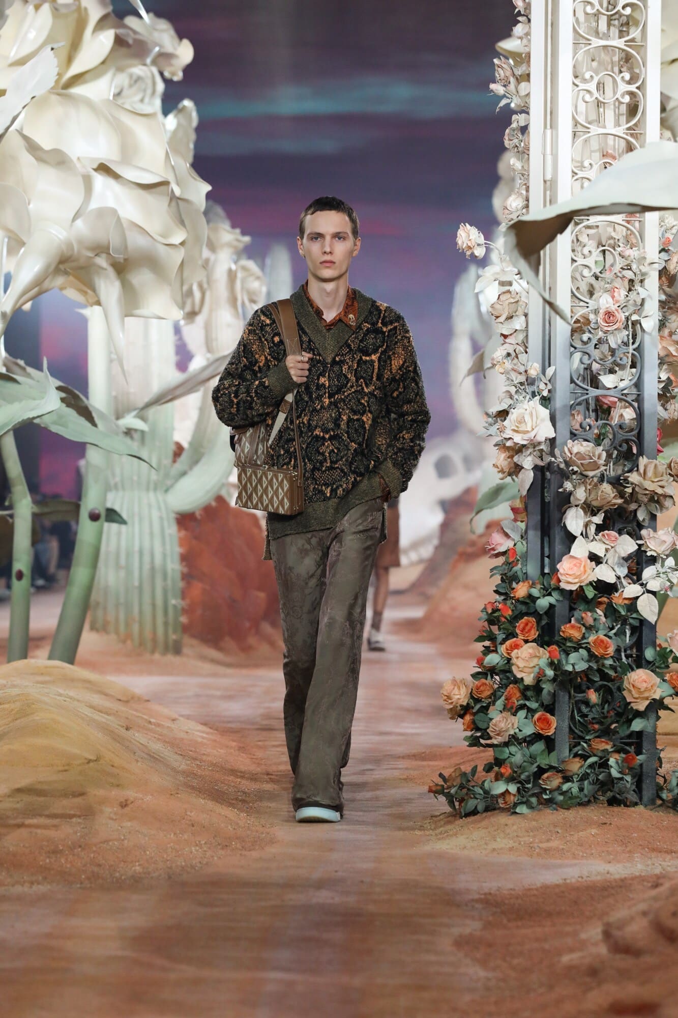ディオール春夏2022年メンズ RUNWAY マガジン