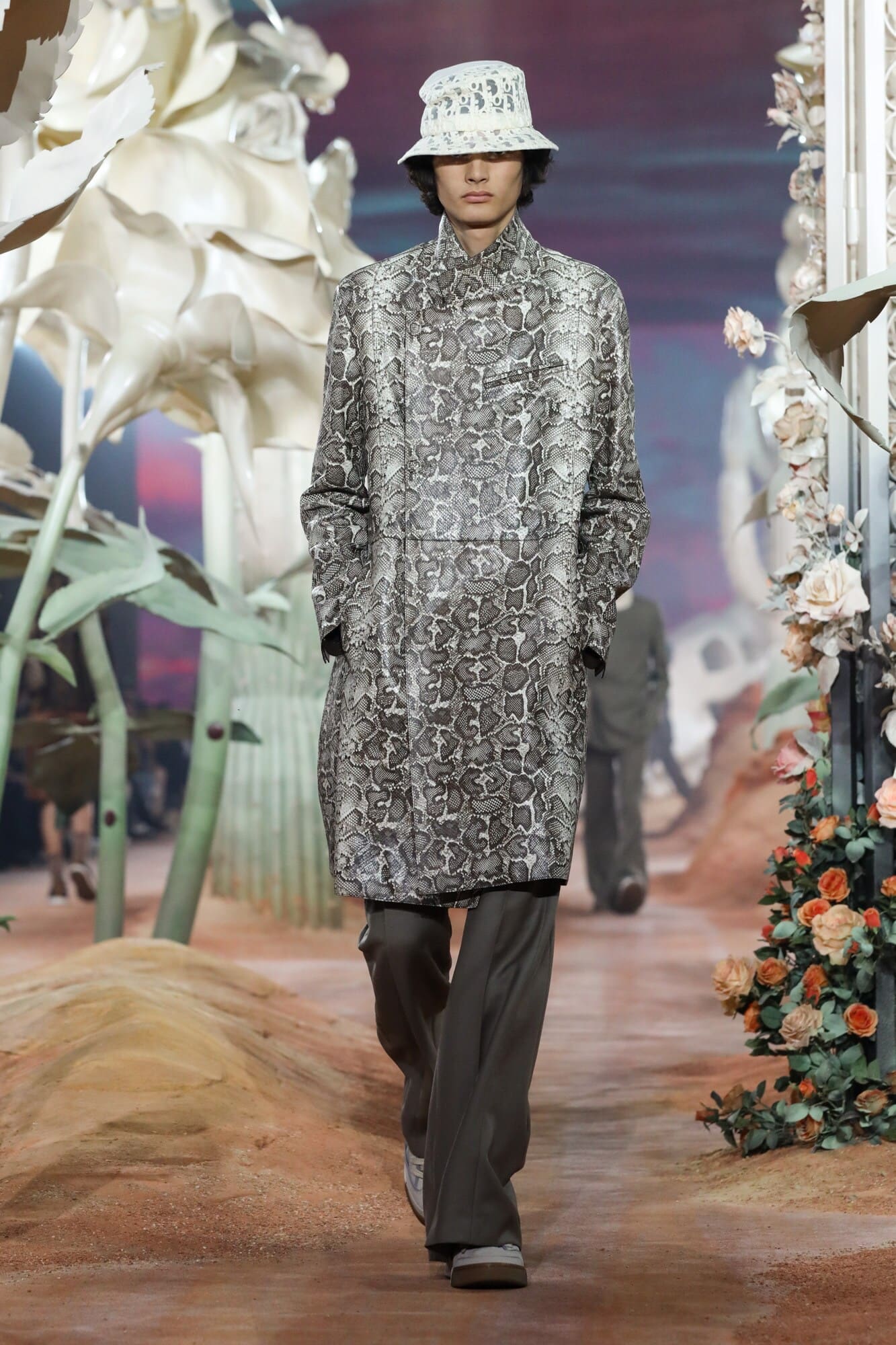 ディオール春夏2022年メンズ RUNWAY マガジン