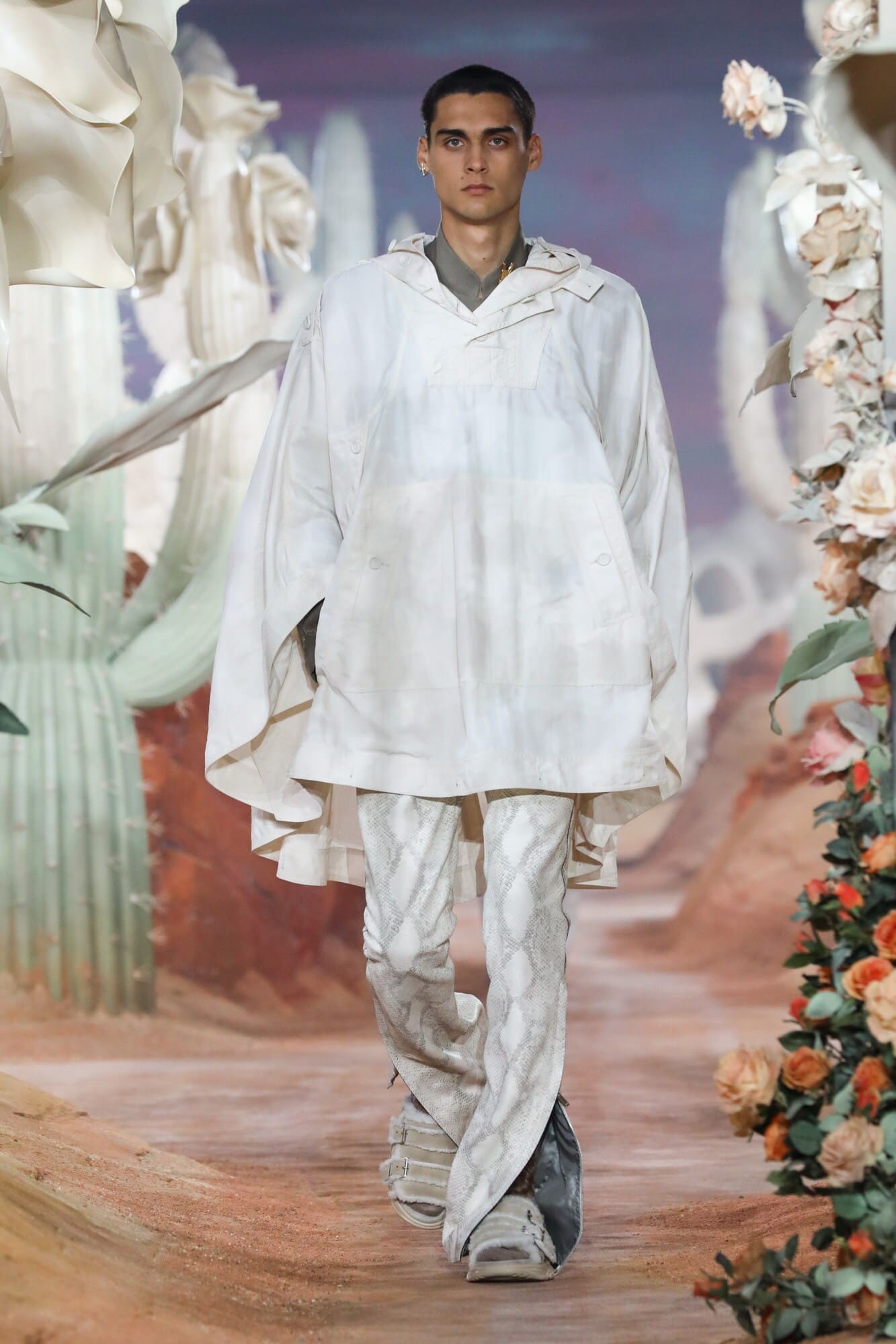 ディオール春夏2022年メンズ RUNWAY マガジン