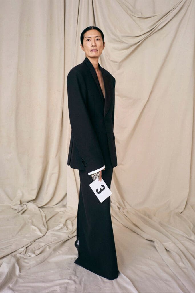 Balenciaga Haute Couture Fall Winter 2021-2022 by RUNWAY MAGAZINE