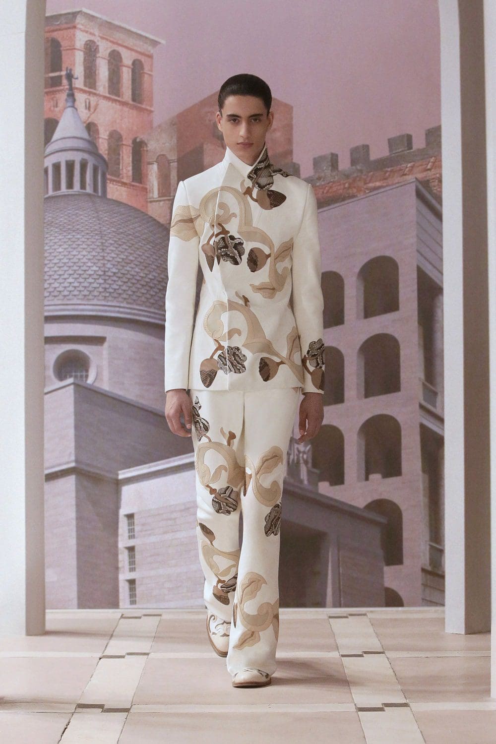 Fendi Haute Couture Fall Winter 2021-2022 by RUNWAY MAGAZINE
