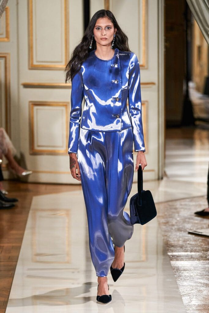 Giorgio Armani Privé Haute Couture Fall Winter 2021-2022 by RUNWAY MAGAZINE
