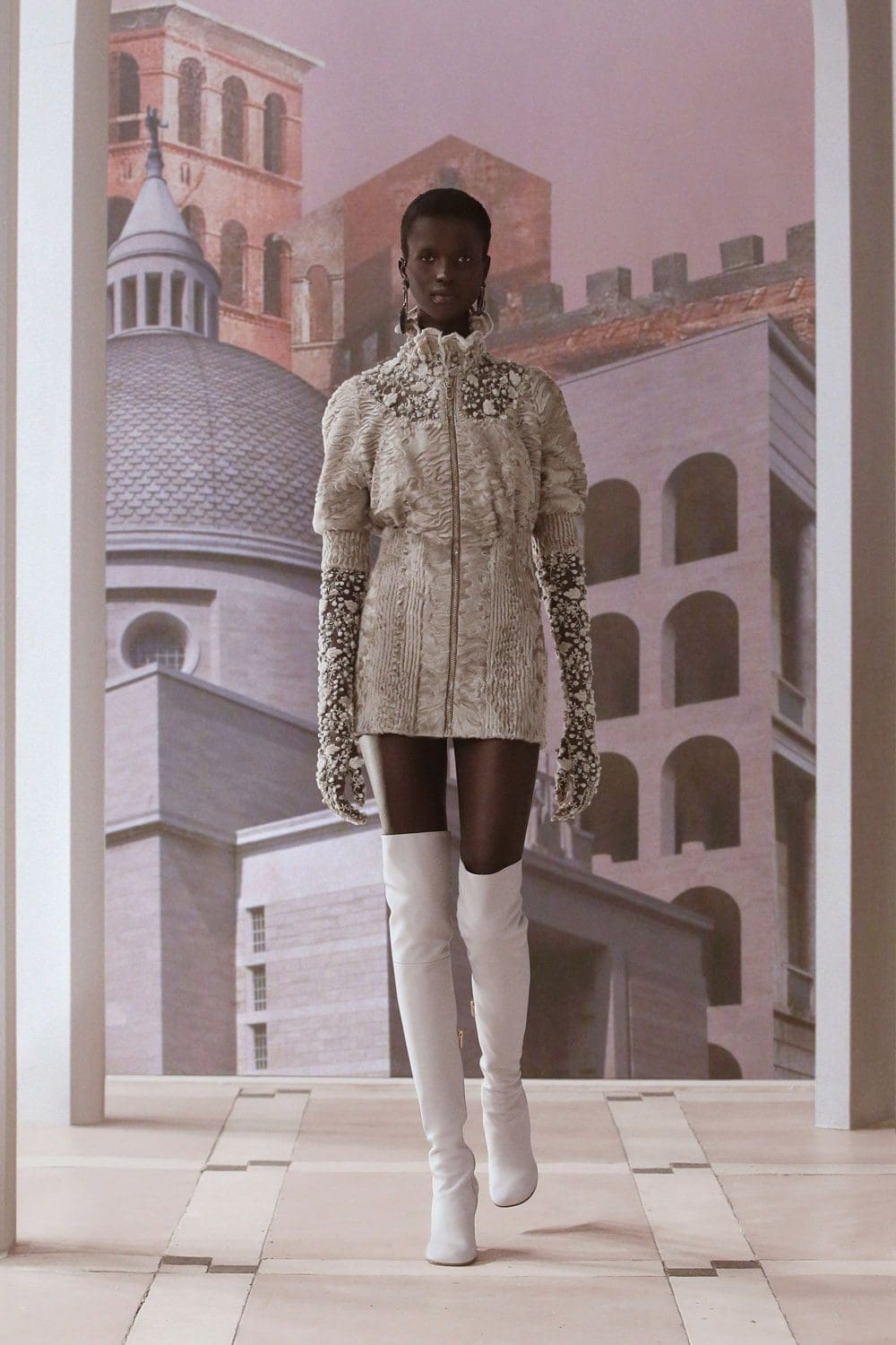 Fendi Haute Couture Fall Winter 2021-2022 by RUNWAY MAGAZINE