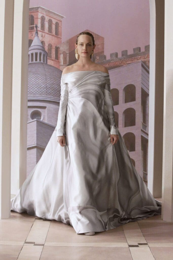Fendi Haute Couture Automne Hiver 2021-2022 par RUNWAY MAGAZINE