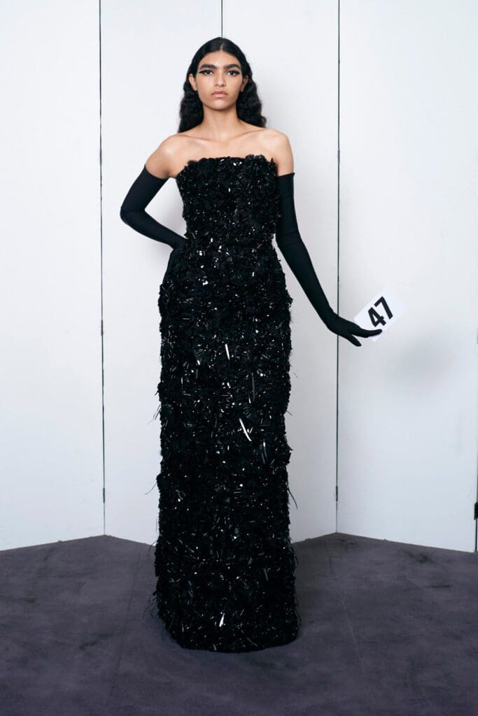 Balenciaga Haute Couture Fall Winter 2021-2022 by RUNWAY MAGAZINE
