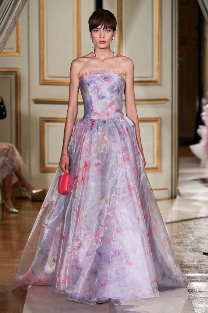 Giorgio Armani Privé Haute Couture Fall Winter 2021-2022 by RUNWAY MAGAZINE