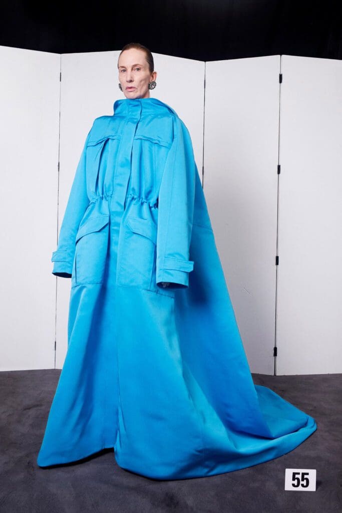 Balenciaga Haute Couture Fall Winter 2021-2022 by RUNWAY MAGAZINE