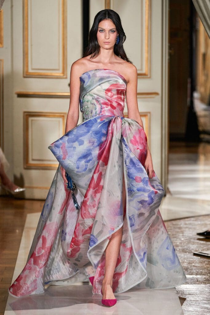 Giorgio Armani Privé Haute Couture Fall Winter 2021-2022 by RUNWAY MAGAZINE