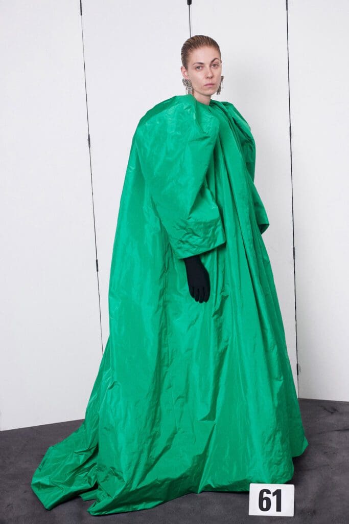 Balenciaga Haute Couture Fall Winter 2021-2022 by RUNWAY MAGAZINE