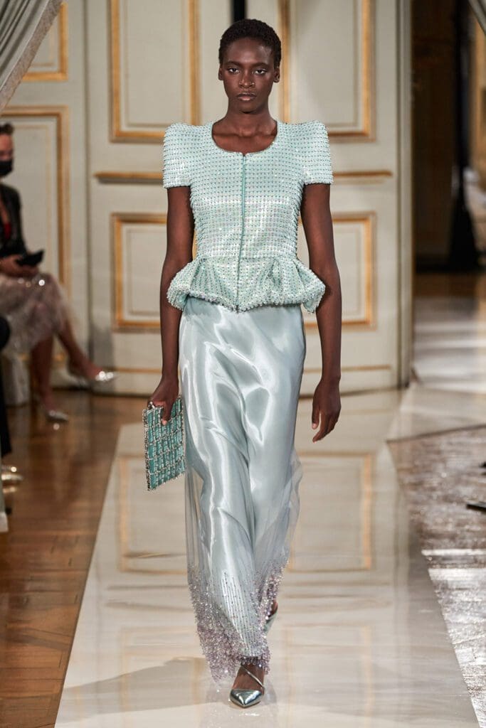 Giorgio Armani Privé Haute Couture Fall Winter 2021-2022 by RUNWAY MAGAZINE